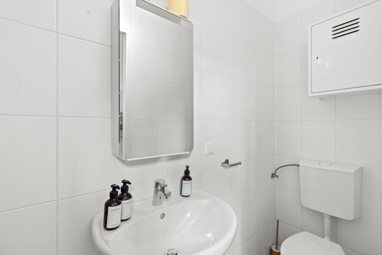 Separate Bedroom - Near Schoenbrunn Wien Ngoại thất bức ảnh